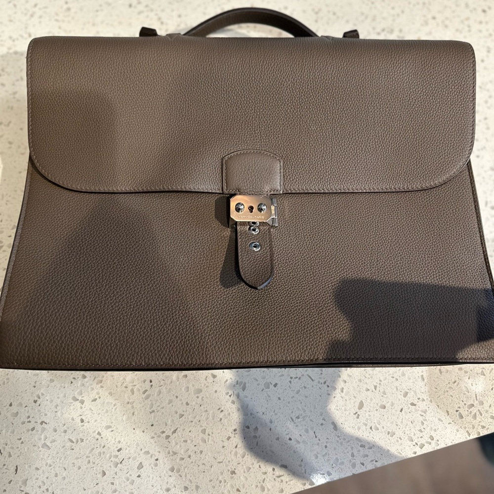 Hermes Sac a depeches 2-38 briefcase, taupe. Mint Condition!